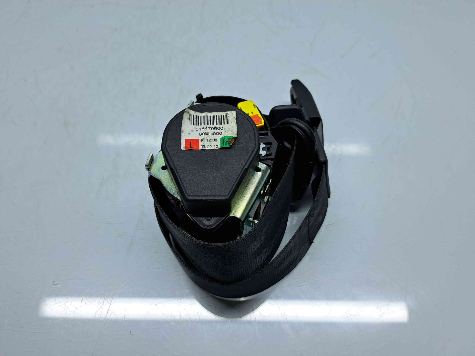 Centura stanga fata Skoda Superb II Combi (3T5) Facelift [Fabr 2009-2015] 3T2857701 - imagine 2