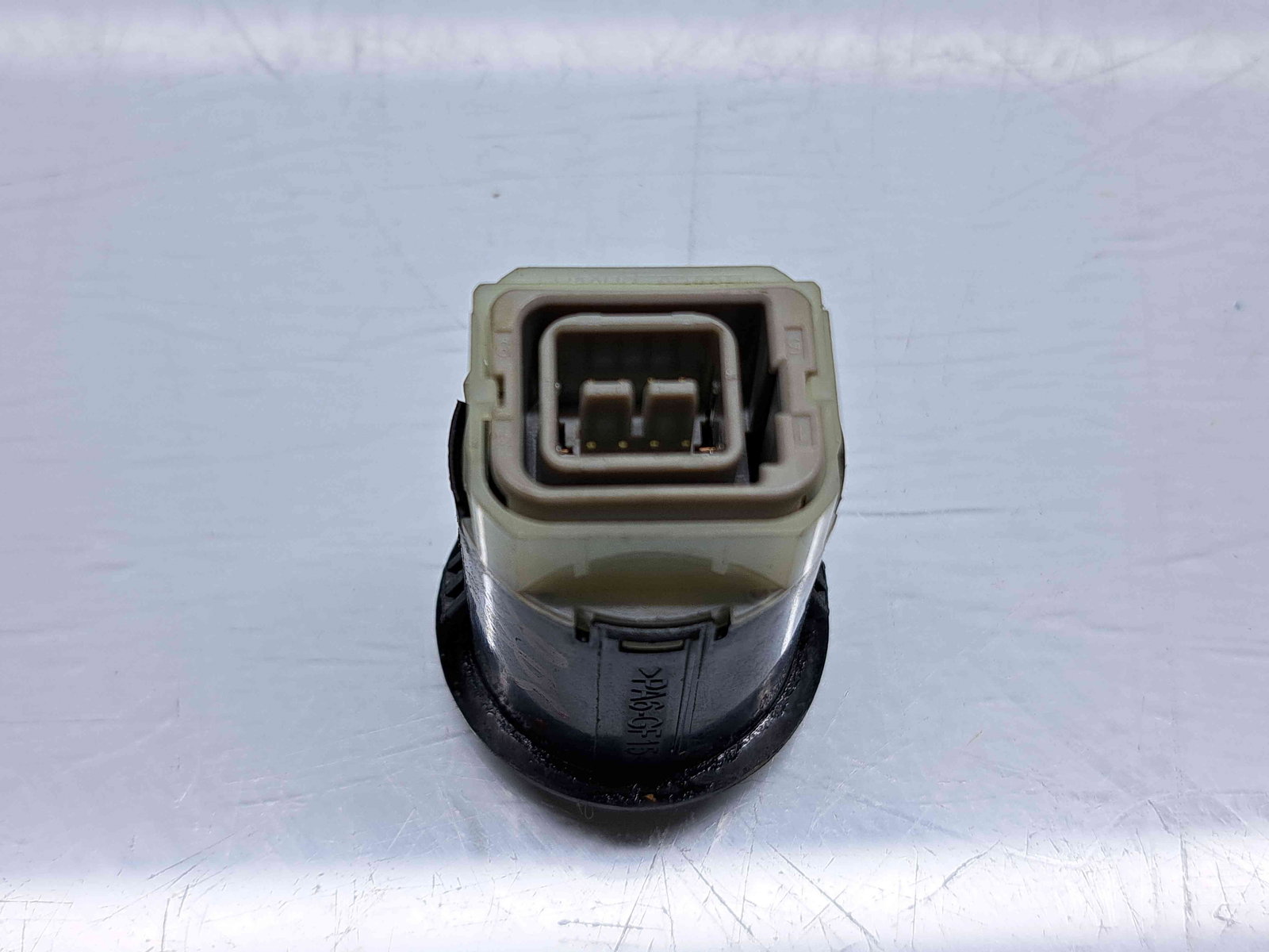 Conector auxiliar USB Nissan Qashqai Facelift (2) [Fabr 2009-2013] OEM - imagine 3