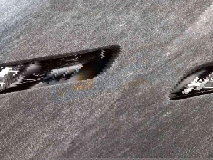 Tapiterie usa stanga fata OEM Mercedes E220 W213 2.0 2016-2021