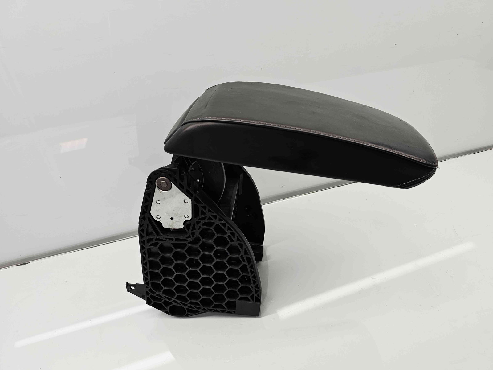 Cotiera Skoda Superb II Combi (3T5) Facelift [Fabr 2009-2015] 3T0864207D - imagine 3