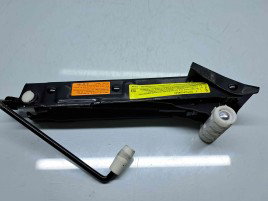  Cric Audi A7 Sportback (4GA) [Fabr 2011-2017] OEM