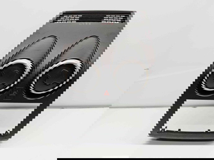  Grila aerisire centrala Nissan Qashqai Facelift (2) [Fabr 2009-2013] K77710