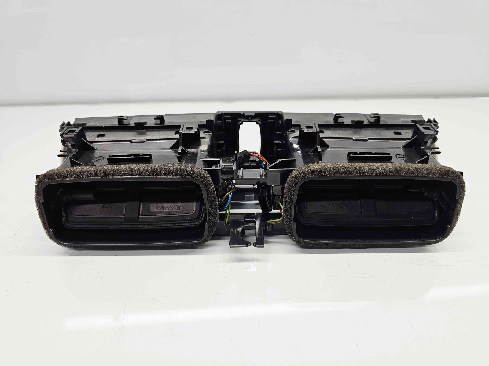 Grila aerisire centrala Bmw 3 Touring (F31) [Fabr 2012-2017] 9218552 - imagine 4