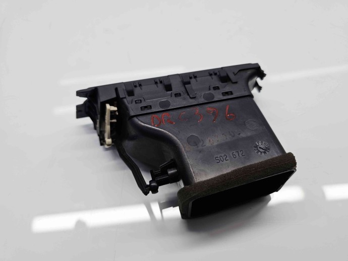  Grila aerisire dreapta Bmw 3 (E90) [Fabr 2005-2011] 9130466