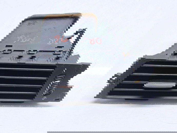  Grila aerisire dreapta Bmw 3 (E90) [Fabr 2005-2011] 9130466.9