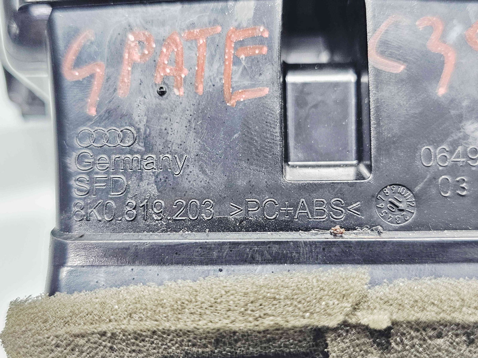 Grila aerisire spate Audi A4 (8K5, B8) Avant [Fabr 2008-2015] 8K0819203 - imagine 3