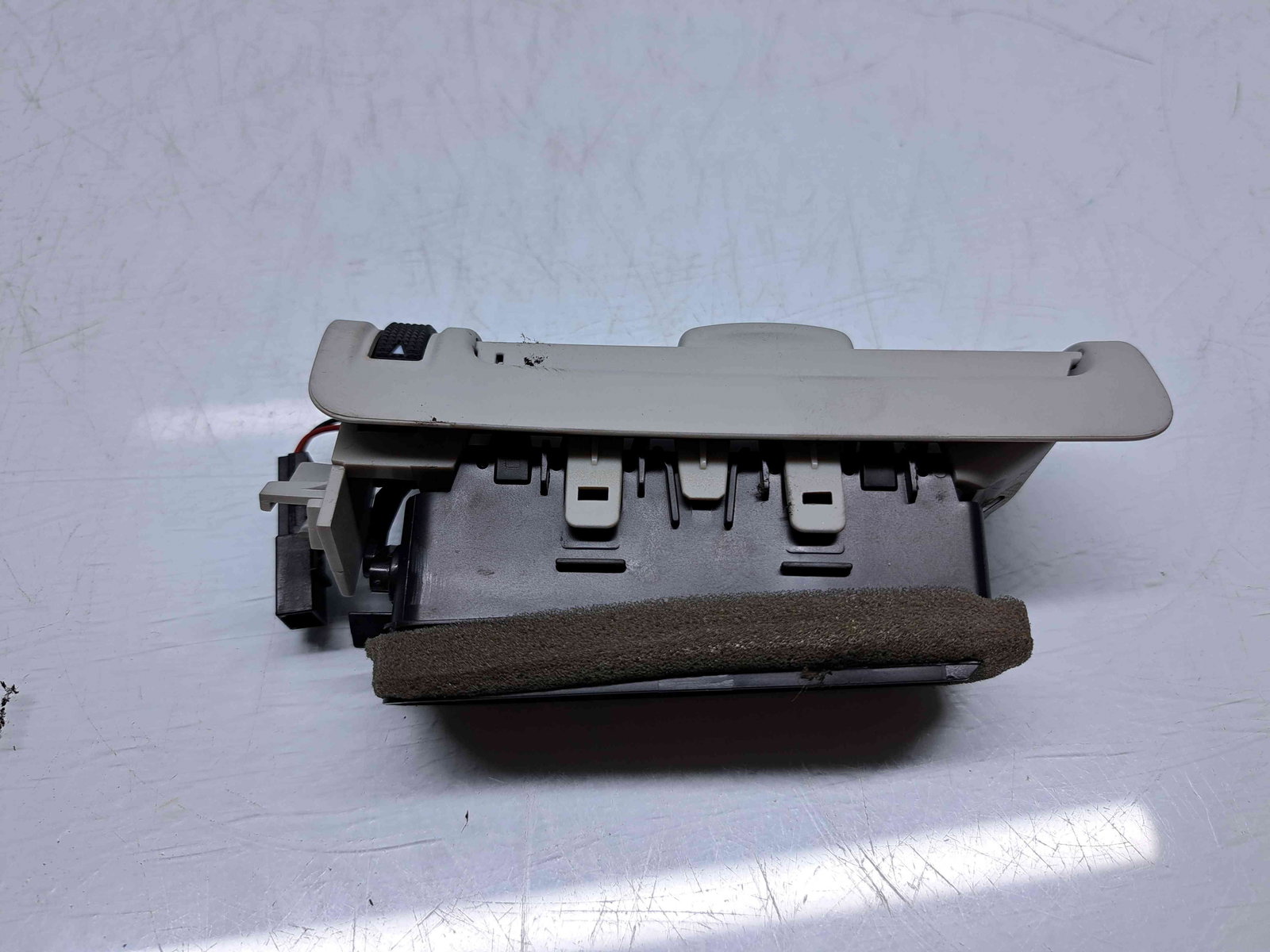 Grila aerisire spate Audi A7 Sportback (4GA) [Fabr 2011-2017] 4G0819209C - imagine 2