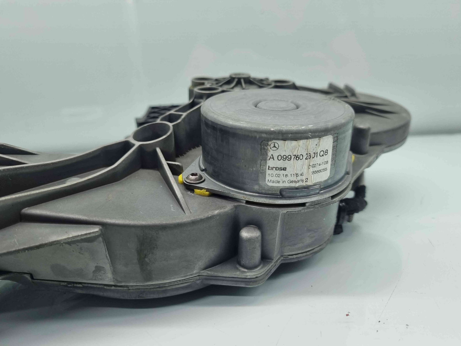 Motoras deschidere haion stanga Mercedes Clasa C Combi (W205) [Fabr 2015-prezent] A0997602601 - imagine 3