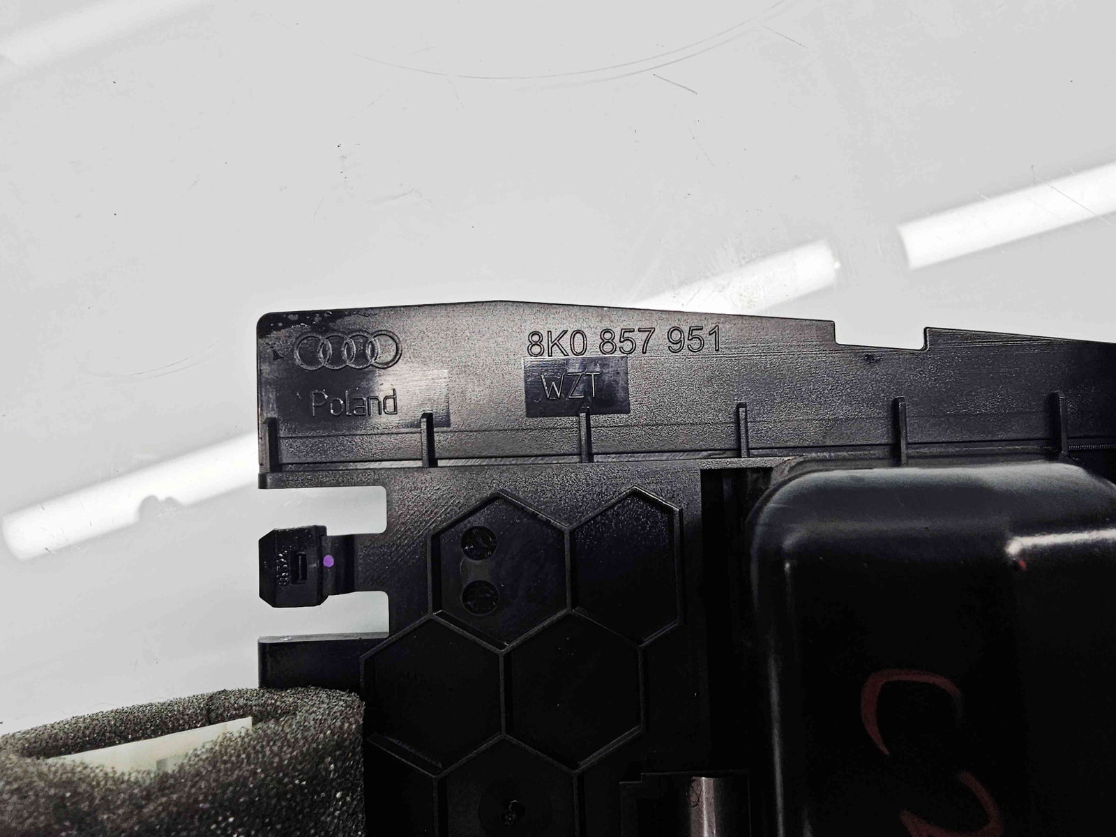 Scrumiera Audi A4 (8K5, B8) Avant [Fabr 2008-2015] 8K0857951 - imagine 4