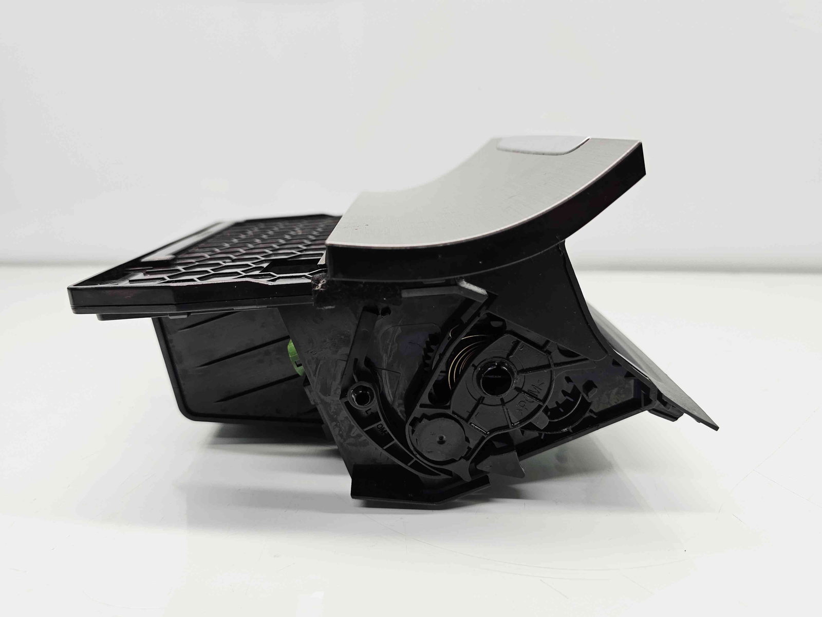 Sertar bord Volkswagen Golf 7 (5G) [Fabr 2014-prezent] 5G2863391 - imagine 5