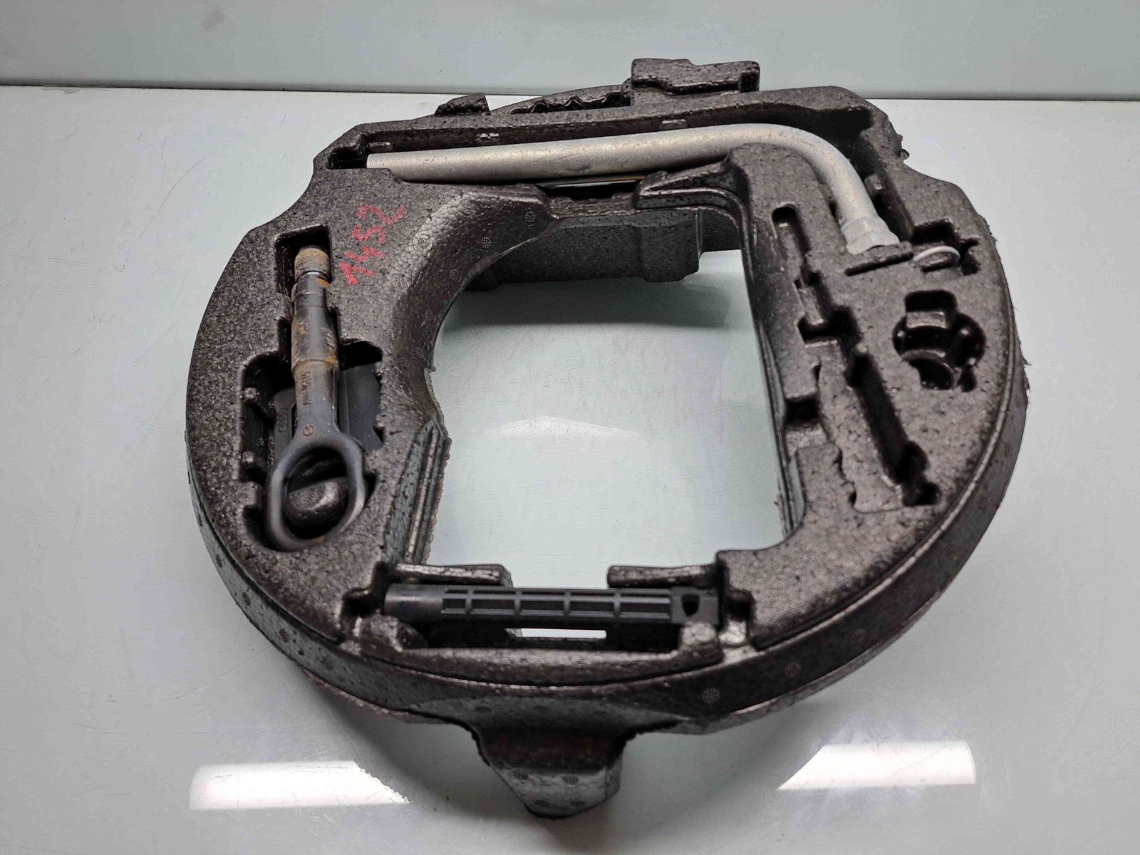 Set cric si cheie Audi A7 Sportback (4GA) [Fabr 2011-2017] 4G0012109C - imagine 1