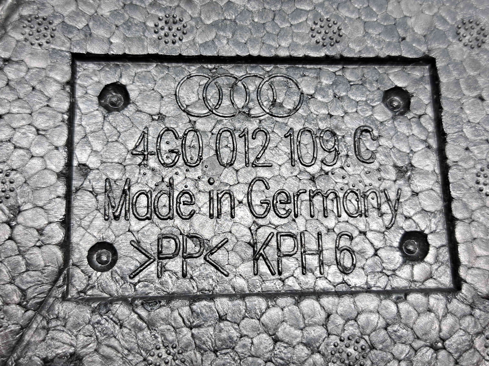 Set cric si cheie Audi A7 Sportback (4GA) [Fabr 2011-2017] 4G0012109C - imagine 4