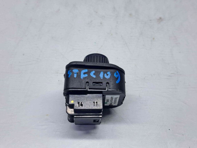  Buton reglaj oglinzi Volkswagen Passat B7 (362) [Fabr 2010-2014] 1K0959565L 2.0 TDI CFFB 103KW / 140CP