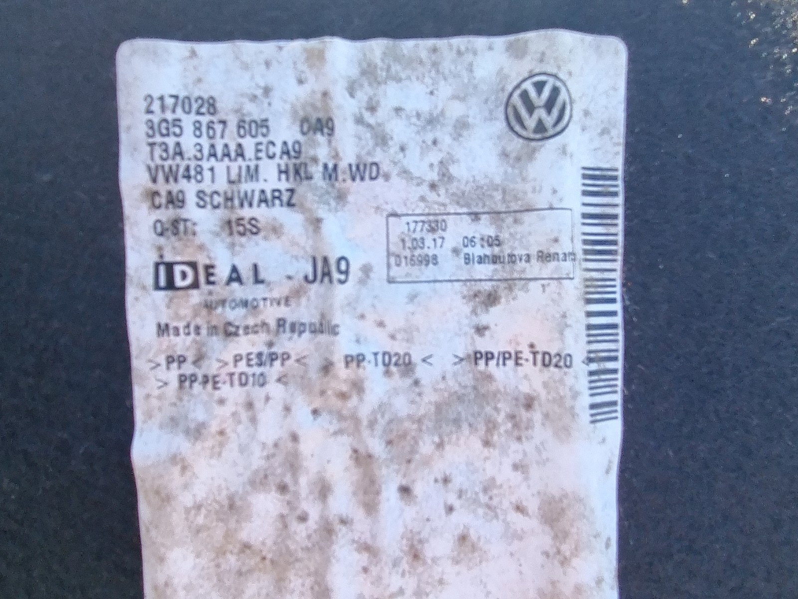 Ornament capota portbagaj Volkswagen Passat B8 (3G2) [Fabr 2015-prezent] 3G5867605 1.6 TDI DCXA 88KW / 120CP - imagine 2