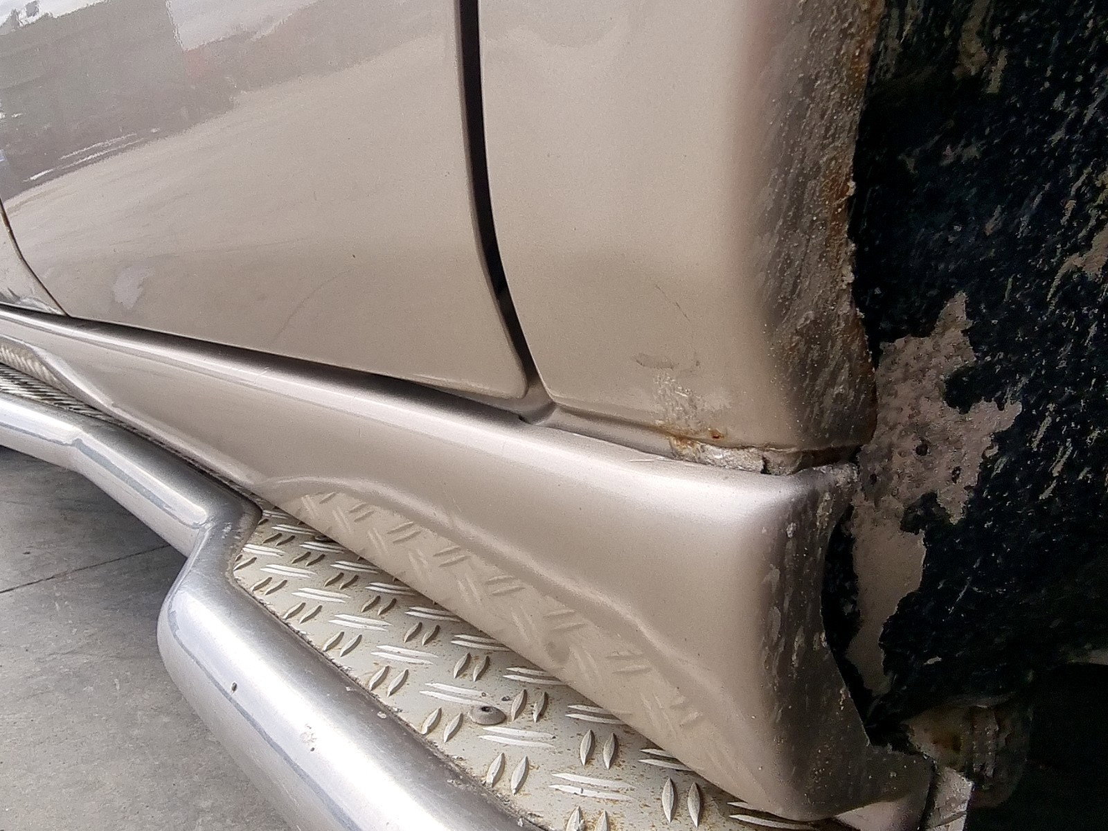 Prag lateral stanga Mercedes Clasa ML (W163) [Fabr 1998-2005] 2.7 CDI 612963 120KW / 163CP - imagine 2