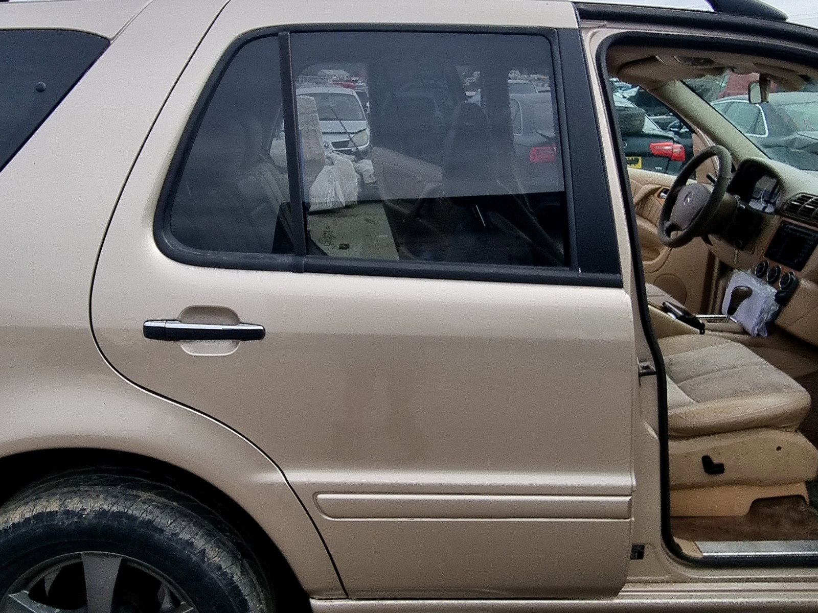 Usa dreapta spate Mercedes Clasa ML (W163) [Fabr 1998-2005] 2.7 CDI 612963 120KW / 163CP - imagine 1