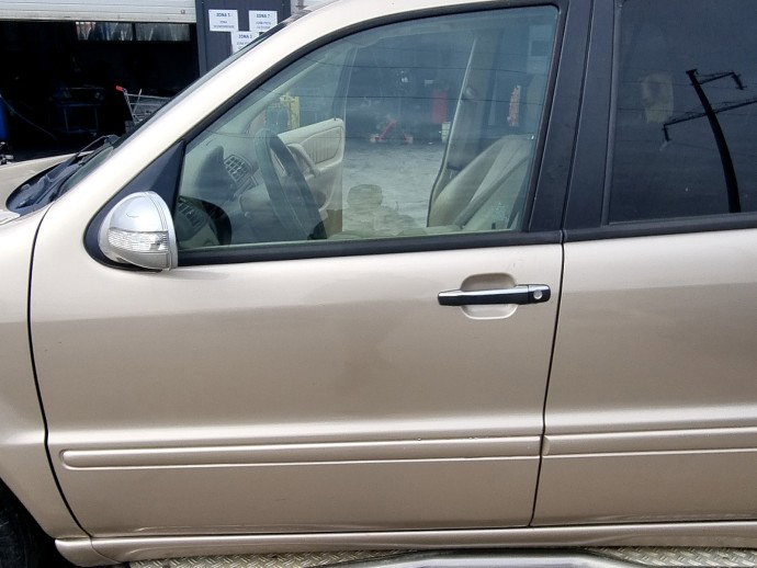 Usa stanga fata Mercedes Clasa ML (W163) [Fabr 1998-2005] 2.7 CDI 612963 120KW / 163CP