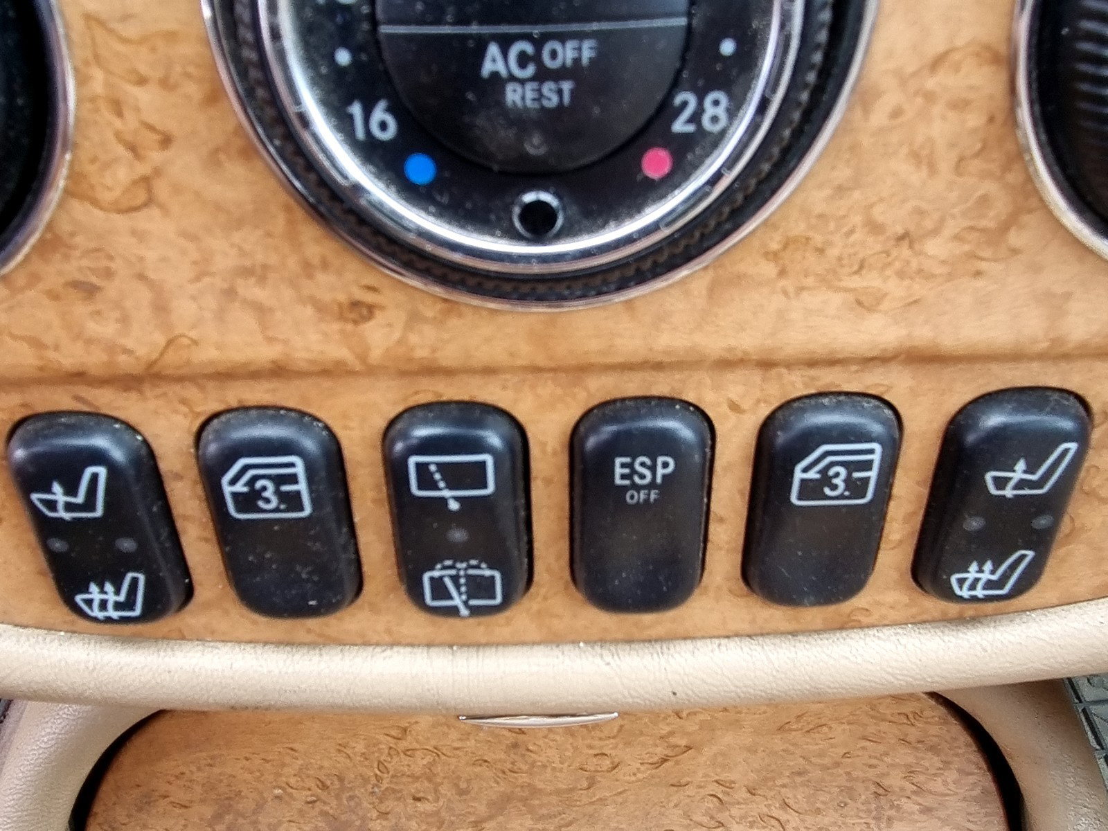 Butoane comenzi consola centrala Mercedes Clasa ML (W163) [Fabr 1998-2005] 2.7 CDI 612963 120KW / 163CP