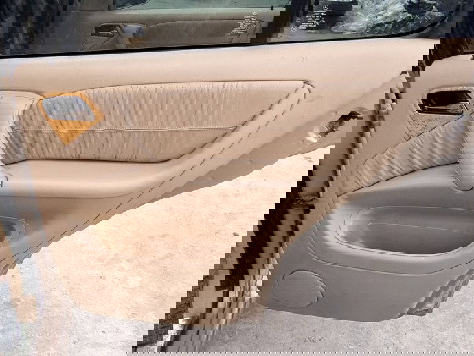 Tapiterie usa dreapta spate Mercedes Clasa ML (W163) [Fabr 1998-2005] 2.7 CDI 612963 120KW / 163CP