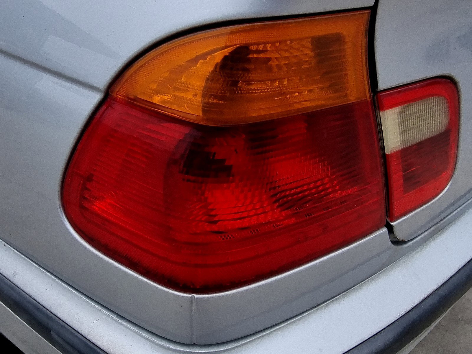 Stop aripa stanga Bmw 3 (E46) [Fabr 1998-2005] 1.9 M43B 87KW / 118CP - imagine 2