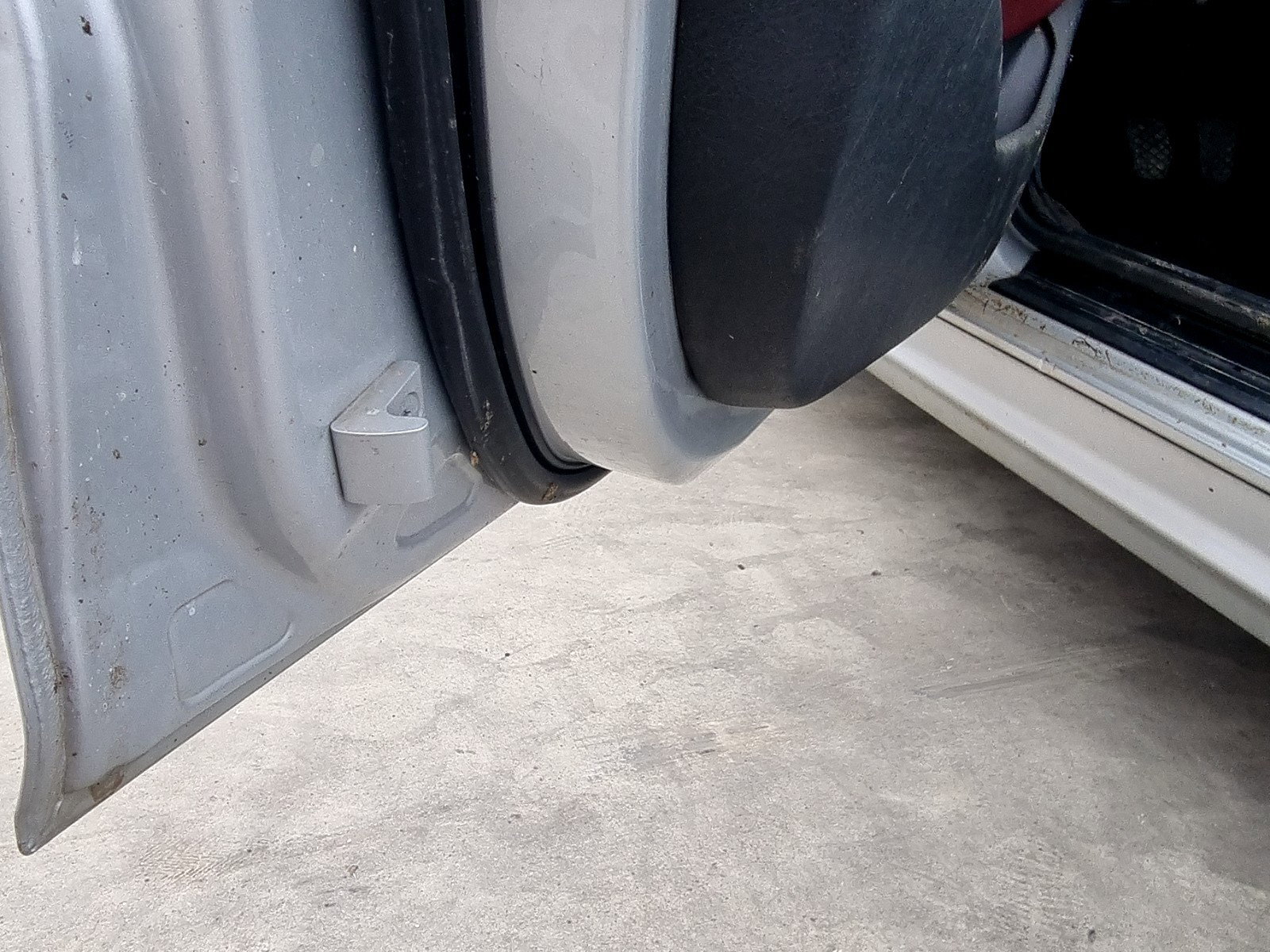 Usa stanga fata Bmw 3 (E46) [Fabr 1998-2005] 1.9 M43B 87KW / 118CP - imagine 2