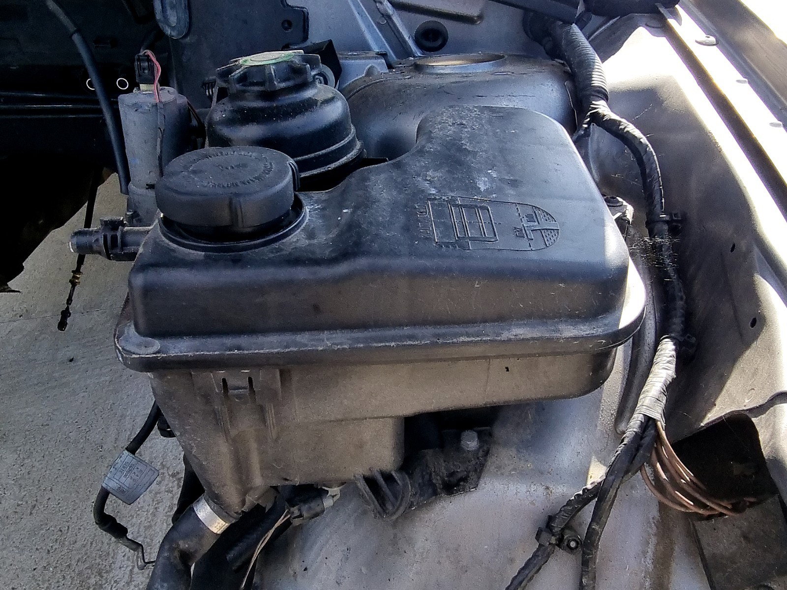 Vas expansiune Bmw X3 (E83) [Fabr 2003-2009] 2.0 N47D 130 KW / 177 CP - imagine 1