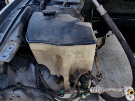 Vas lichid parbriz Bmw X3 (E83) [Fabr 2003-2009] 2.0 N47D 130 KW / 177 CP