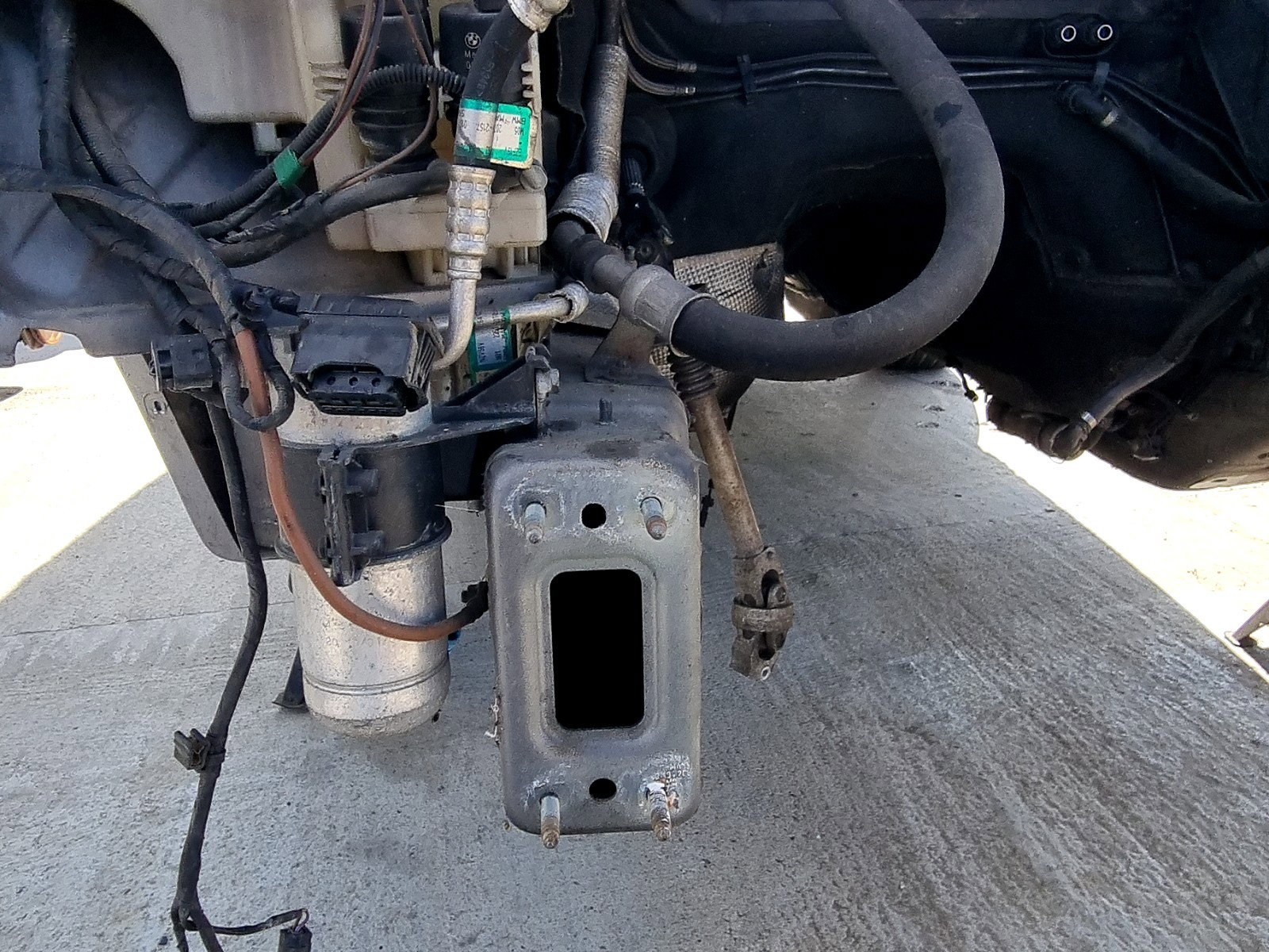 Lonjeron dreapta Bmw X3 (E83) [Fabr 2003-2009] 2.0 N47D 130 KW / 177 CP - imagine 1