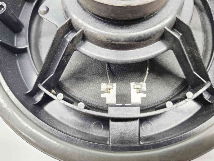  Boxa stanga spate Nissan Qashqai Facelift (2) [Fabr 2009-2013] OEM
