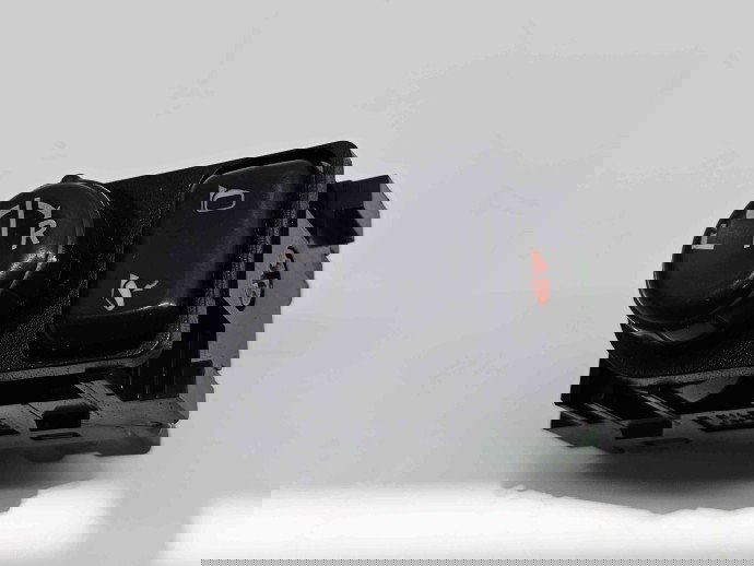  Buton reglaj oglinzi Nissan Qashqai Facelift (2) [Fabr 2009-2013] OEM