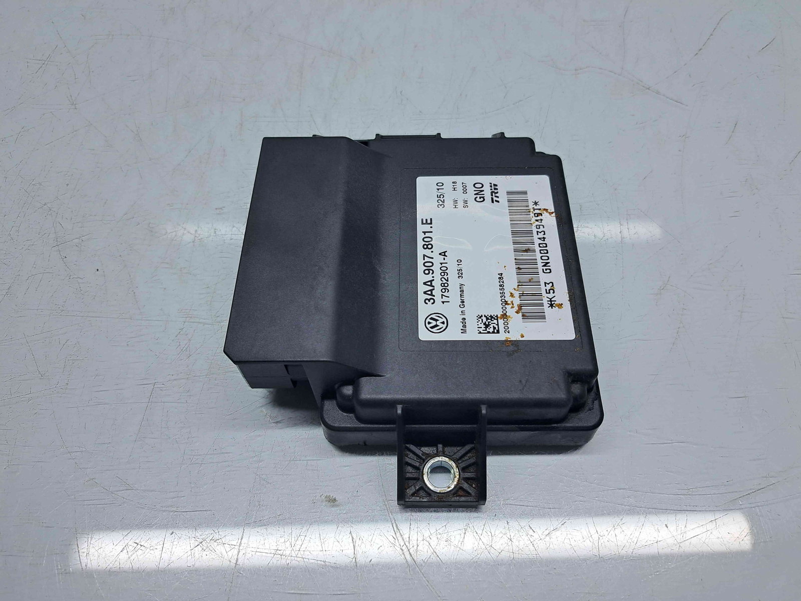 Calculator frana de mana Volkswagen Passat B7 (362) [Fabr 2010-2014] 3AA907801E 2.0 TDI CFFB 103KW / 140CP