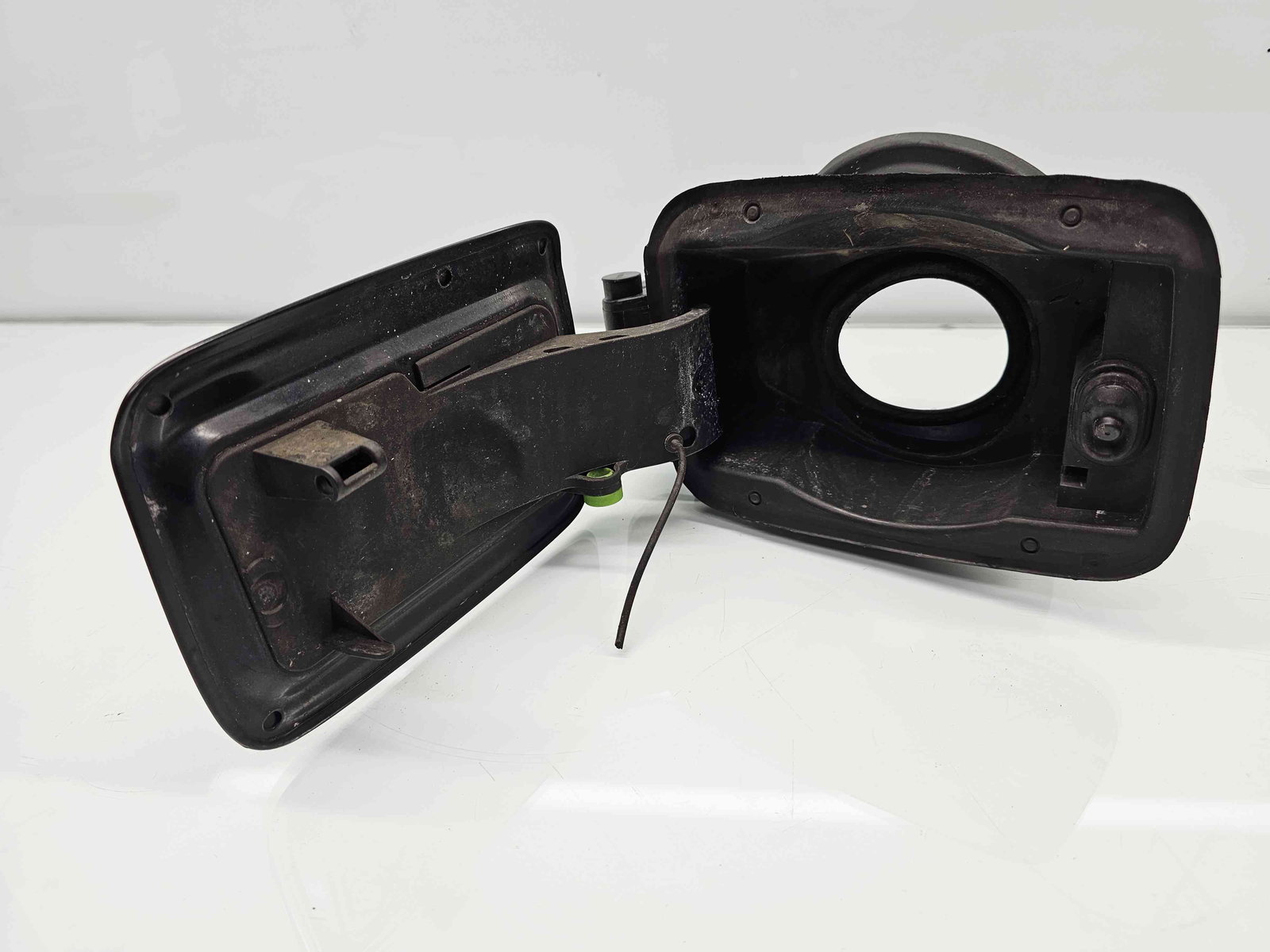 Capac rezervor Bmw 3 (E90) [Fabr 2005-2011] - imagine 3