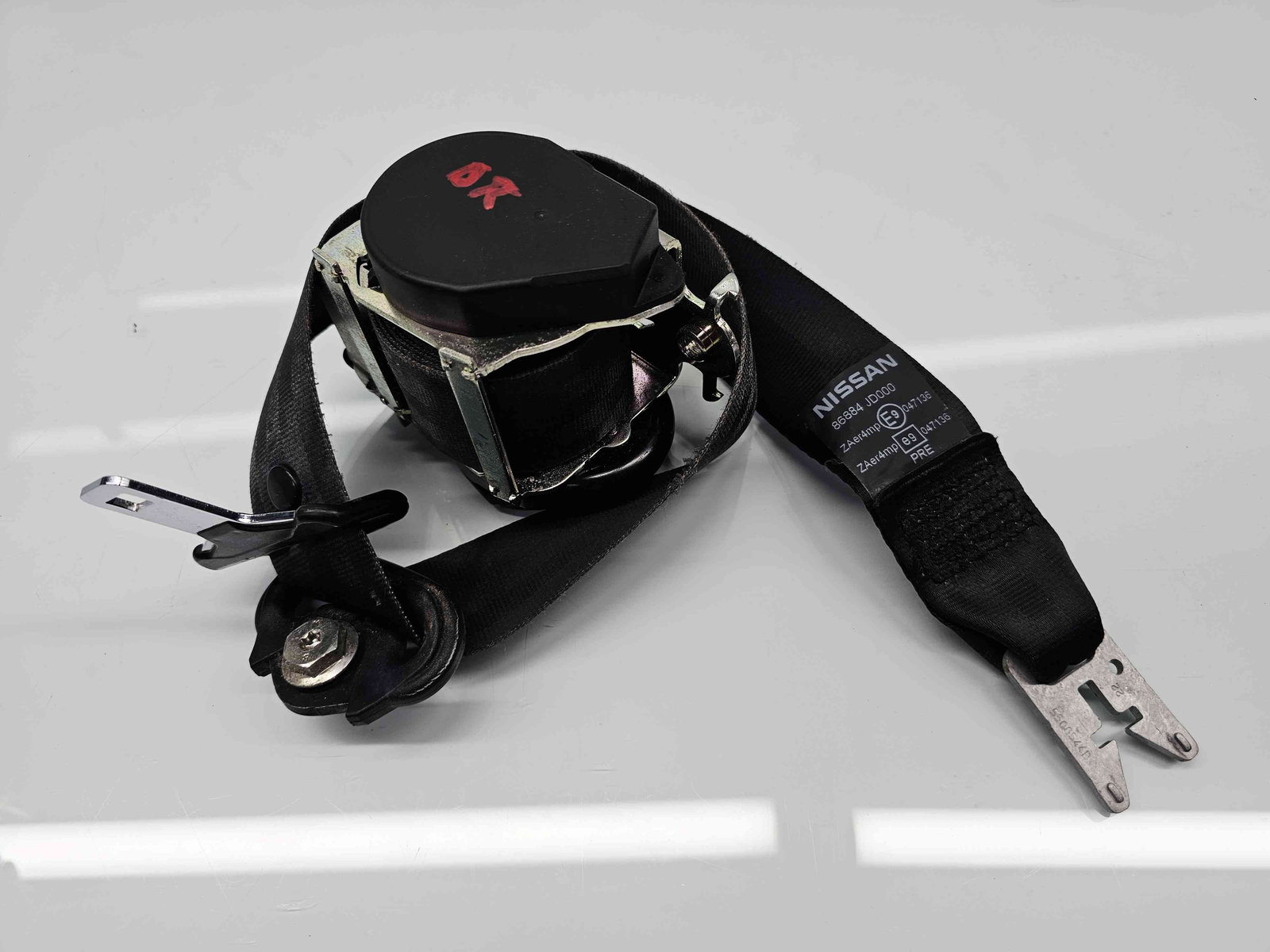 Centura dreapta fata Nissan Qashqai Facelift (2) [Fabr 2009-2013] 86884JD000 - imagine 1