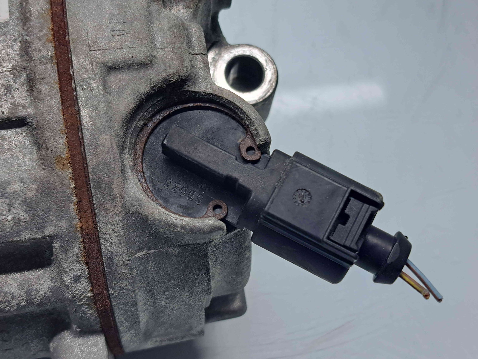 Compresor clima Audi A4 (8K5, B8) Avant [Fabr 2008-2015] 8K0260805L 2.0 TDI CAGA 105KW / 143CP - imagine 2