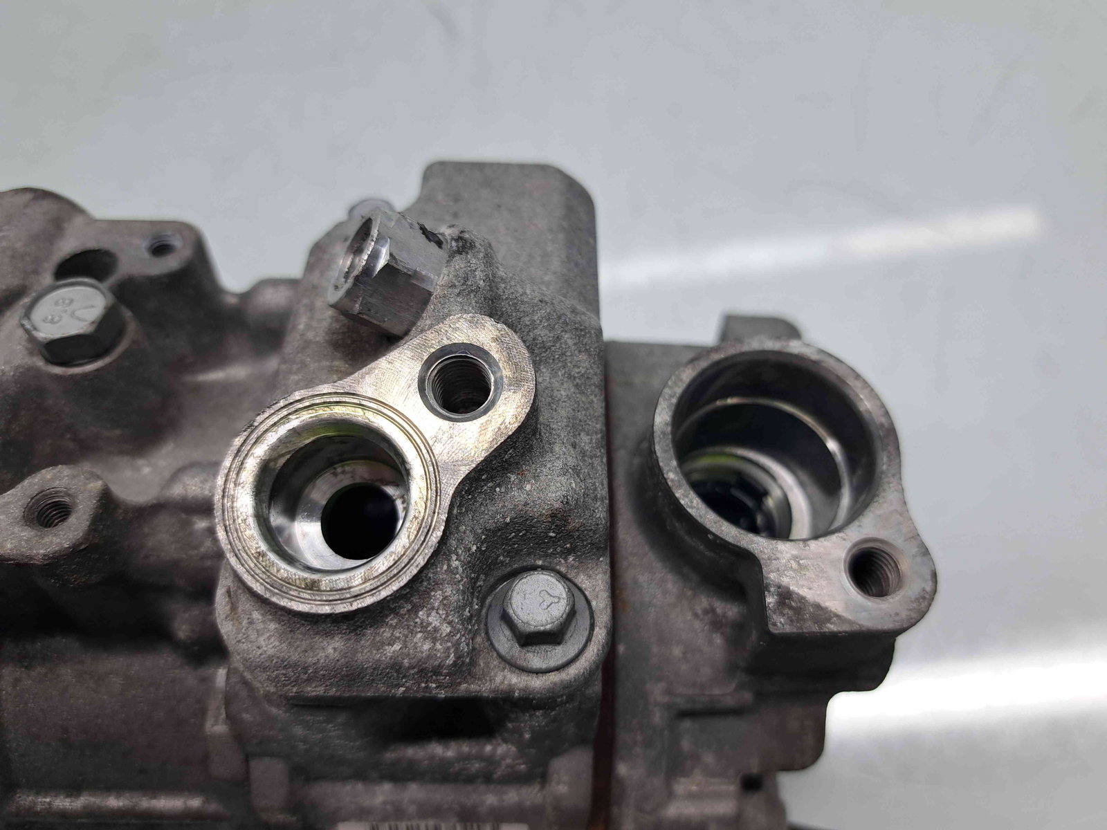 Compresor clima Audi A4 (8K5, B8) Avant [Fabr 2008-2015] 8K0260805L 2.0 TDI CAGA 105KW / 143CP - imagine 5