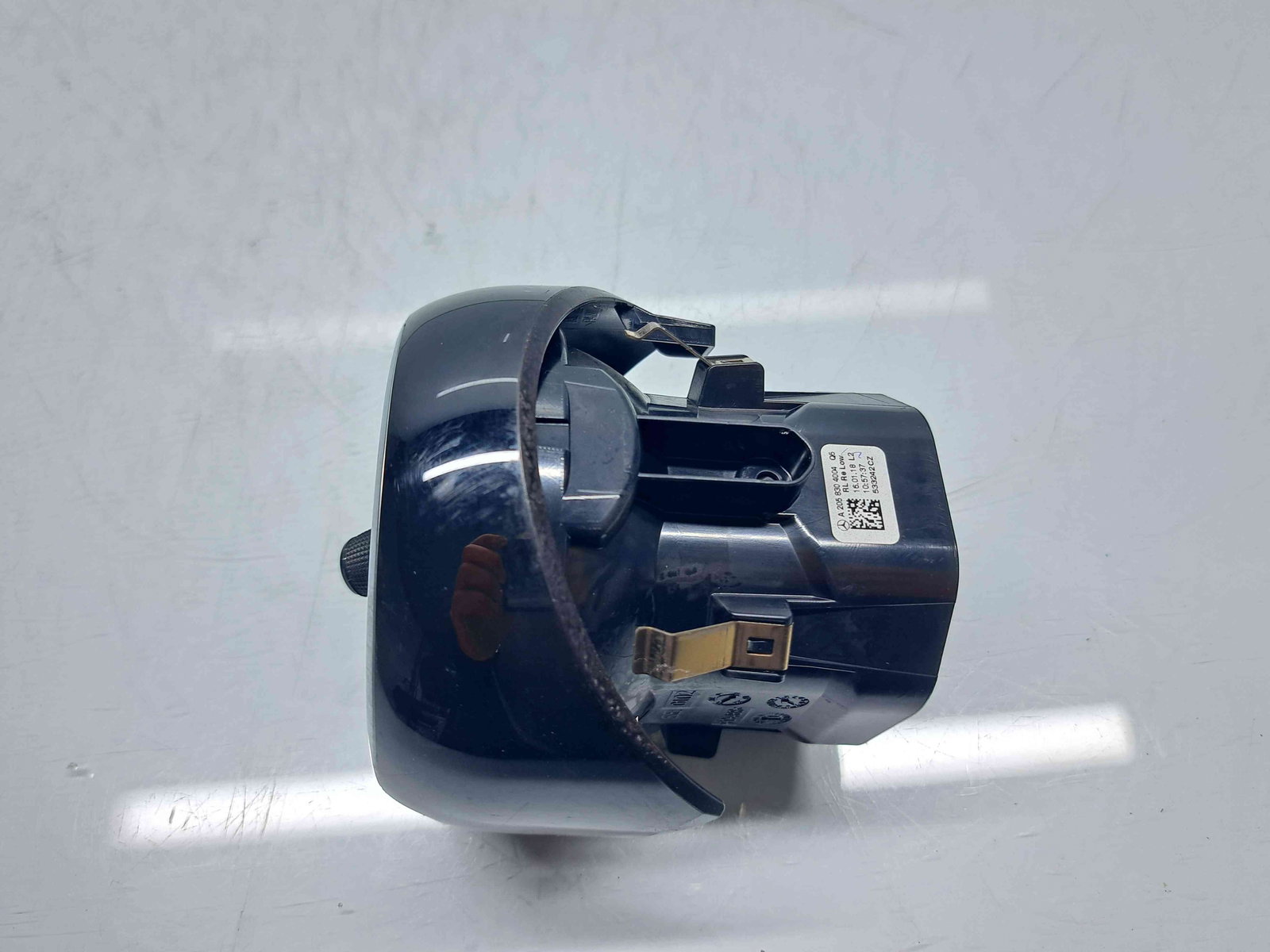 Grila aerisire dreapta Mercedes Clasa C Combi (W205) [Fabr 2015-prezent] A2058304004 - imagine 3