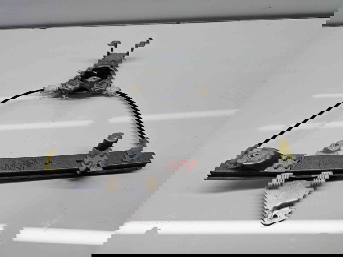Macara electrica geam dreapta spate Nissan Qashqai Facelift (2) [Fabr 2009-2013]