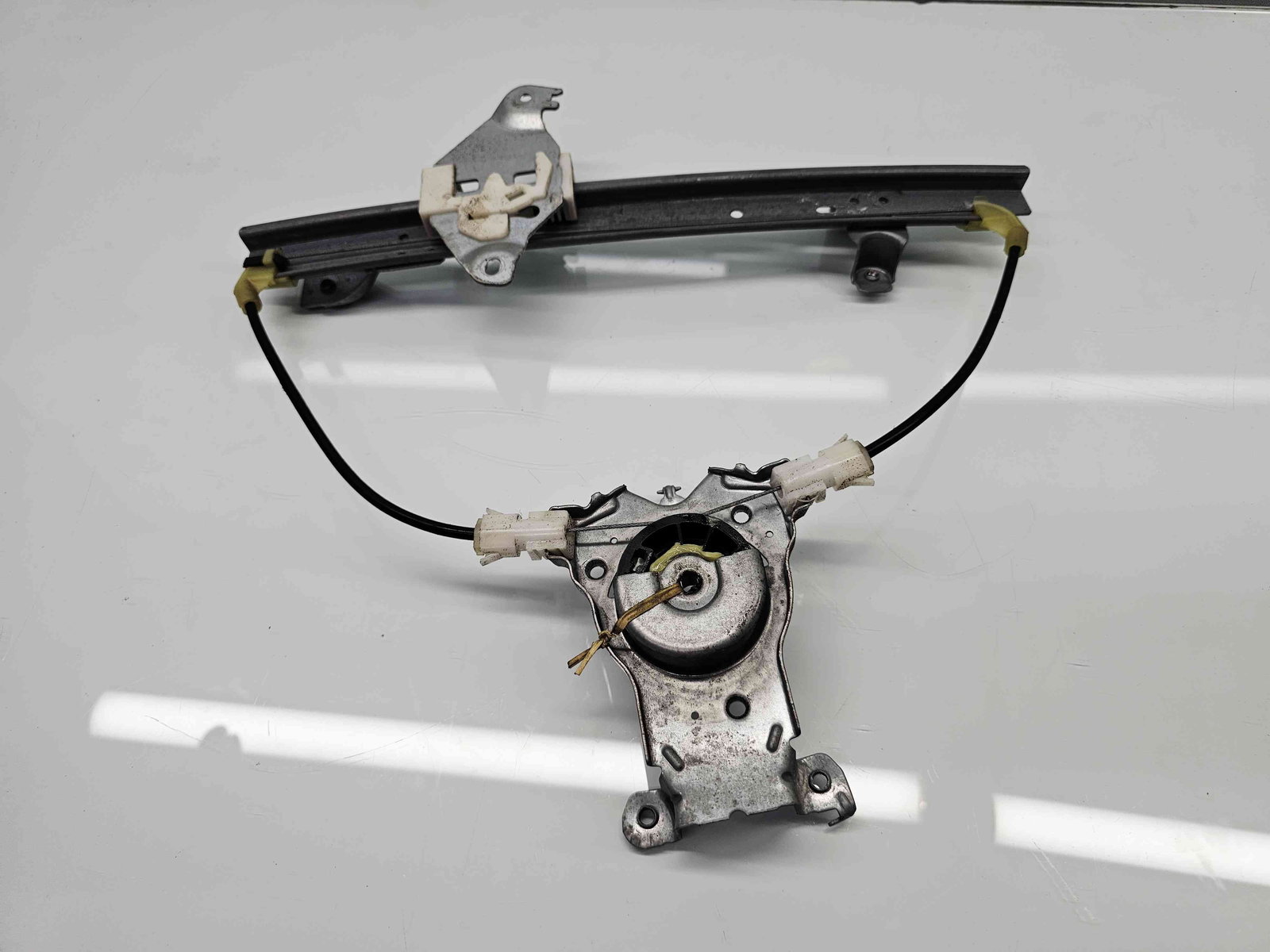 Macara electrica geam dreapta spate Nissan Qashqai Facelift (2) [Fabr 2009-2013] - imagine 6