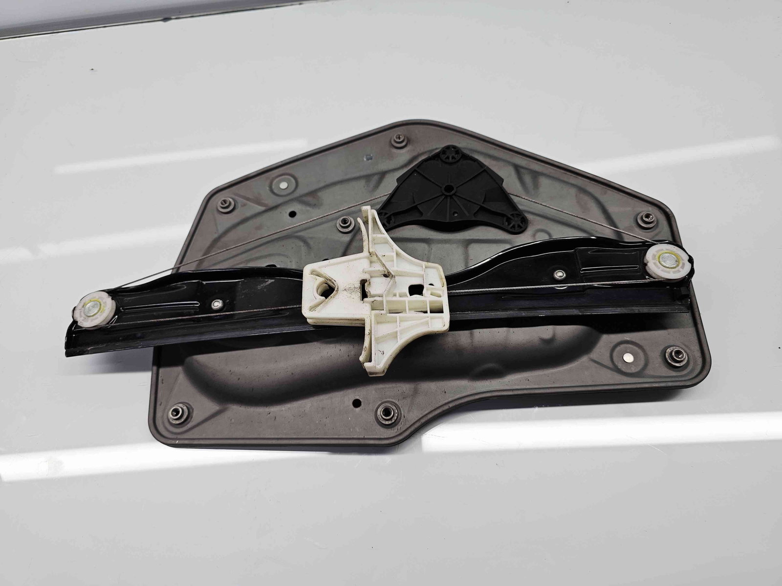 Macara electrica geam dreapta spate Skoda Superb II Combi (3T5) Facelift [Fabr 2009-2015] - imagine 4