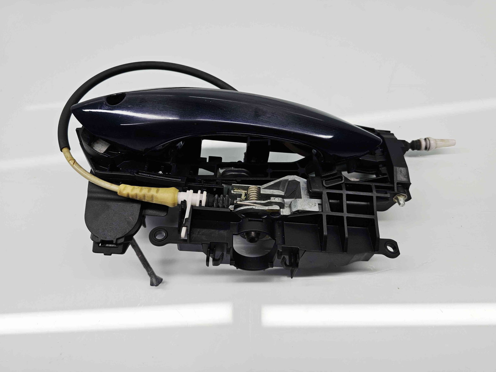 Maner usa dreapta fata Bmw 5 (F10) [Fabr 2011-2016] - imagine 1