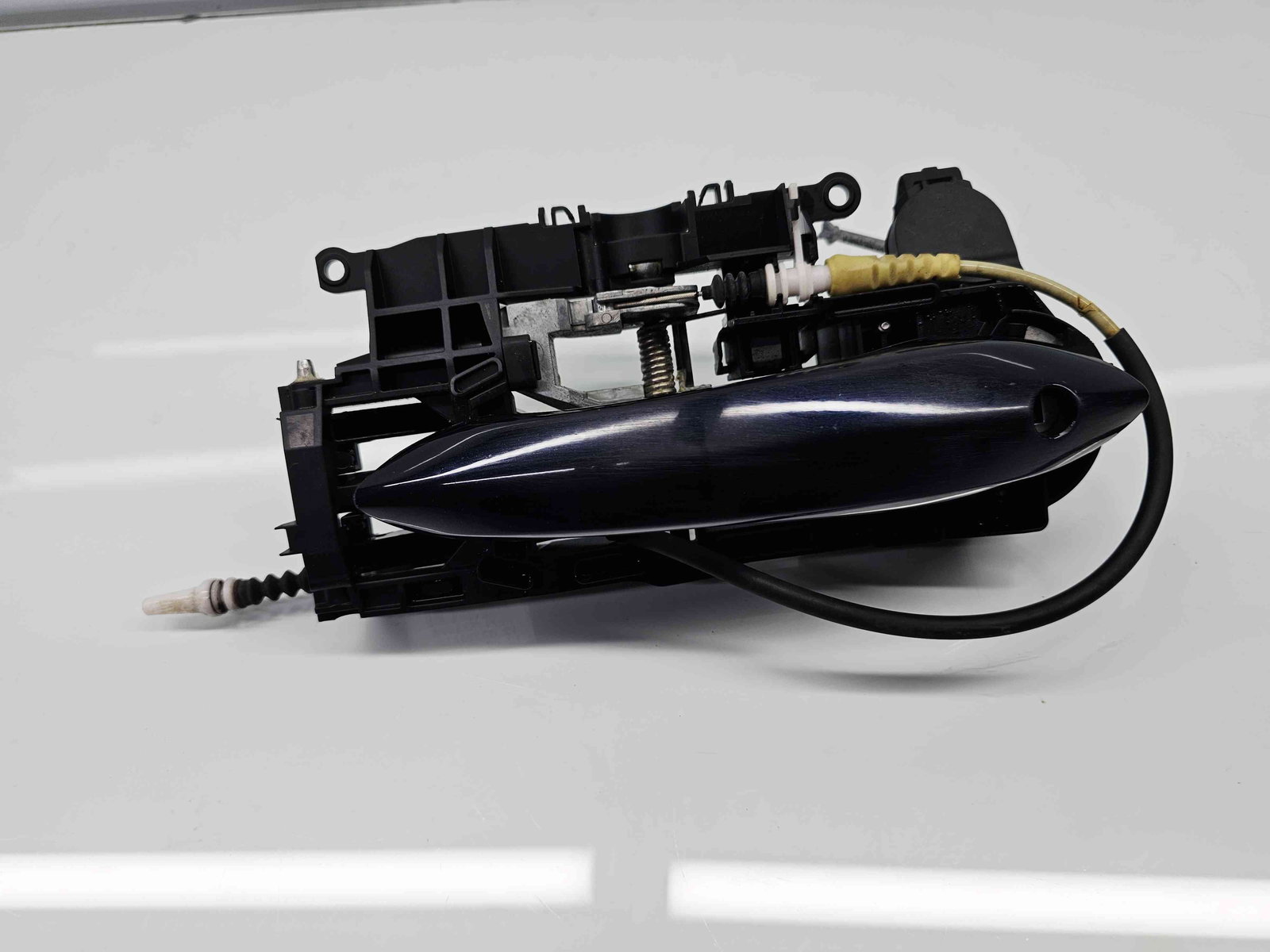 Maner usa dreapta fata Bmw 5 (F10) [Fabr 2011-2016] - imagine 2