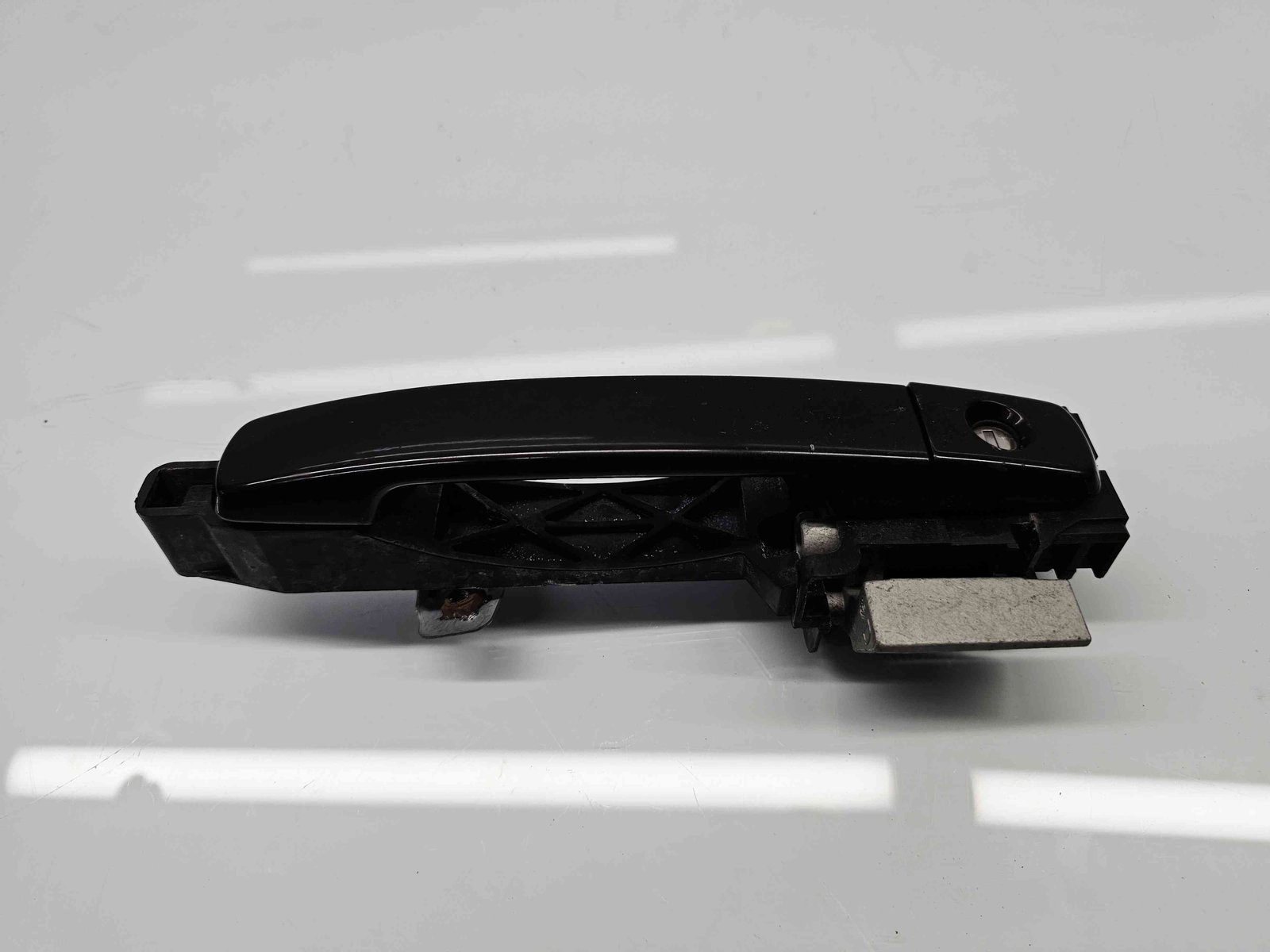 Maner usa dreapta fata Nissan Qashqai Facelift (2) [Fabr 2009-2013] - imagine 2