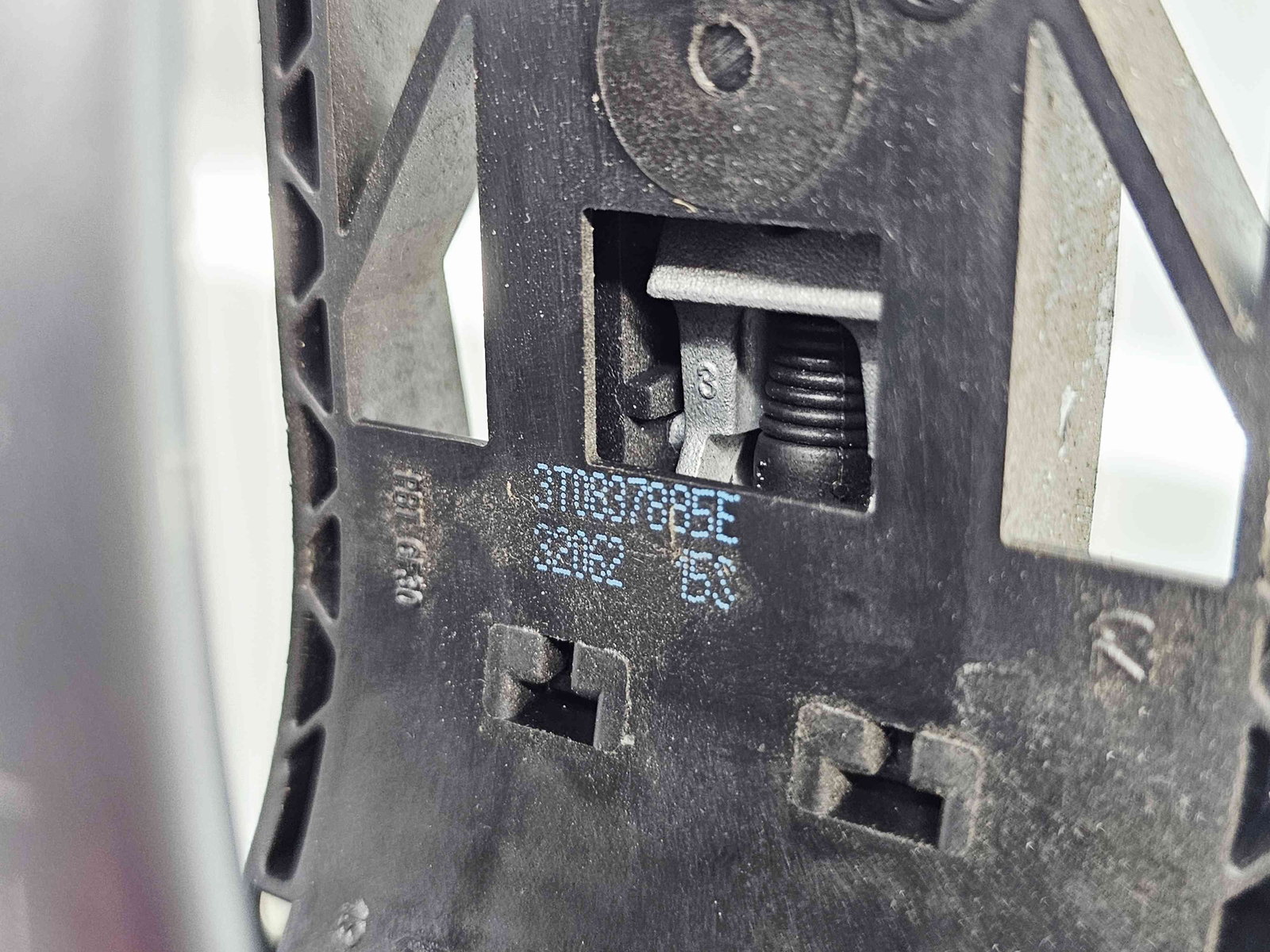 Maner usa stanga fata Skoda Superb II Combi (3T5) Facelift [Fabr 2009-2015] - imagine 5