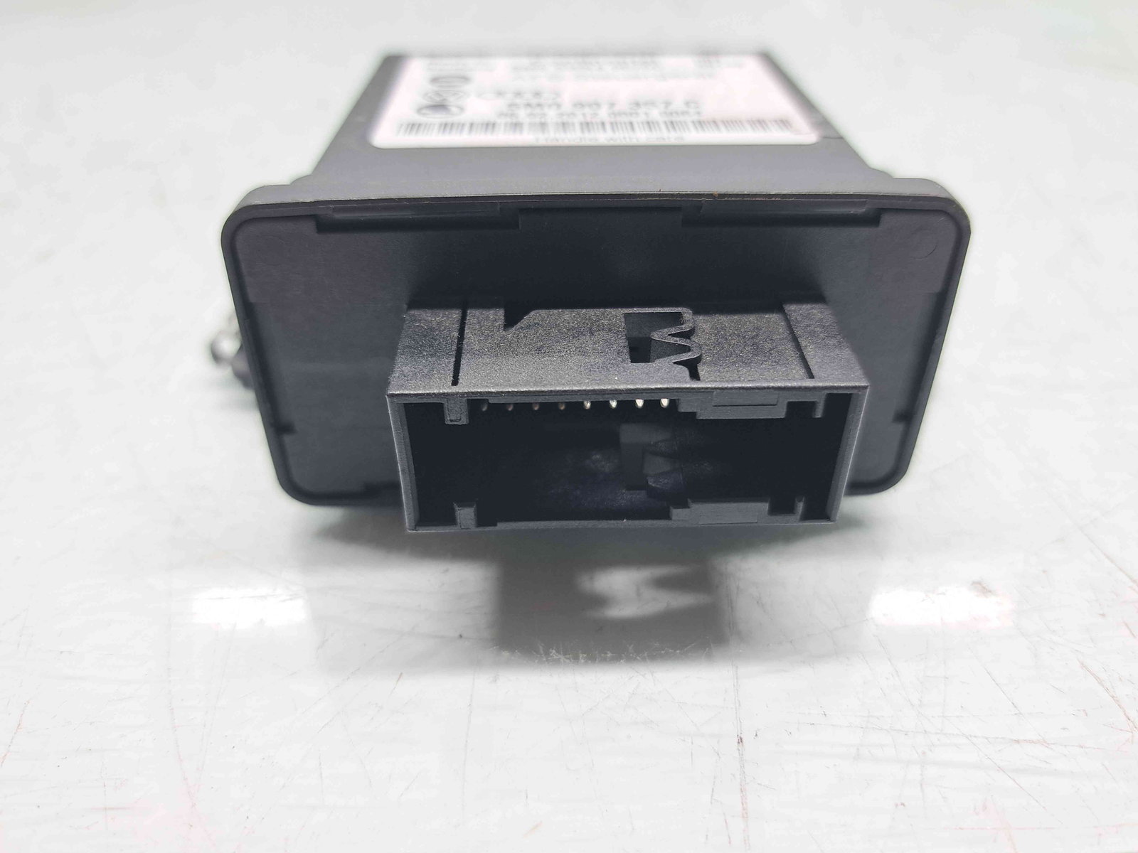 Modul control lumini Skoda Superb II Combi (3T5) Facelift [Fabr 2009-2015] 5M0907357C - imagine 2