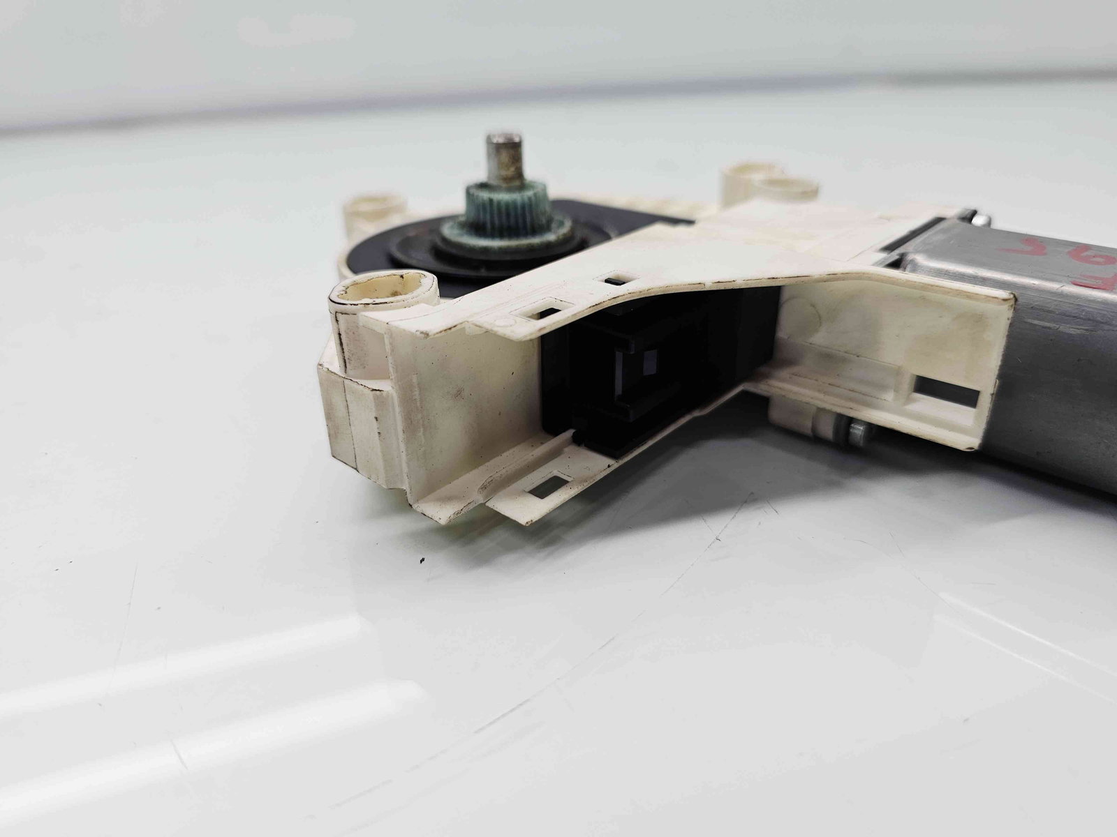 Motoras geam stanga fata Skoda Superb II Combi (3T5) Facelift [Fabr 2009-2015] - imagine 3