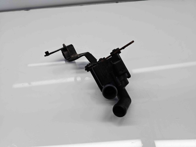 Pompa recirculare apa Volkswagen Transporter 5 Facelift [Fabr 2004-2013] 5N0965561 2.0 TDI CAAC 103KW / 140CP
