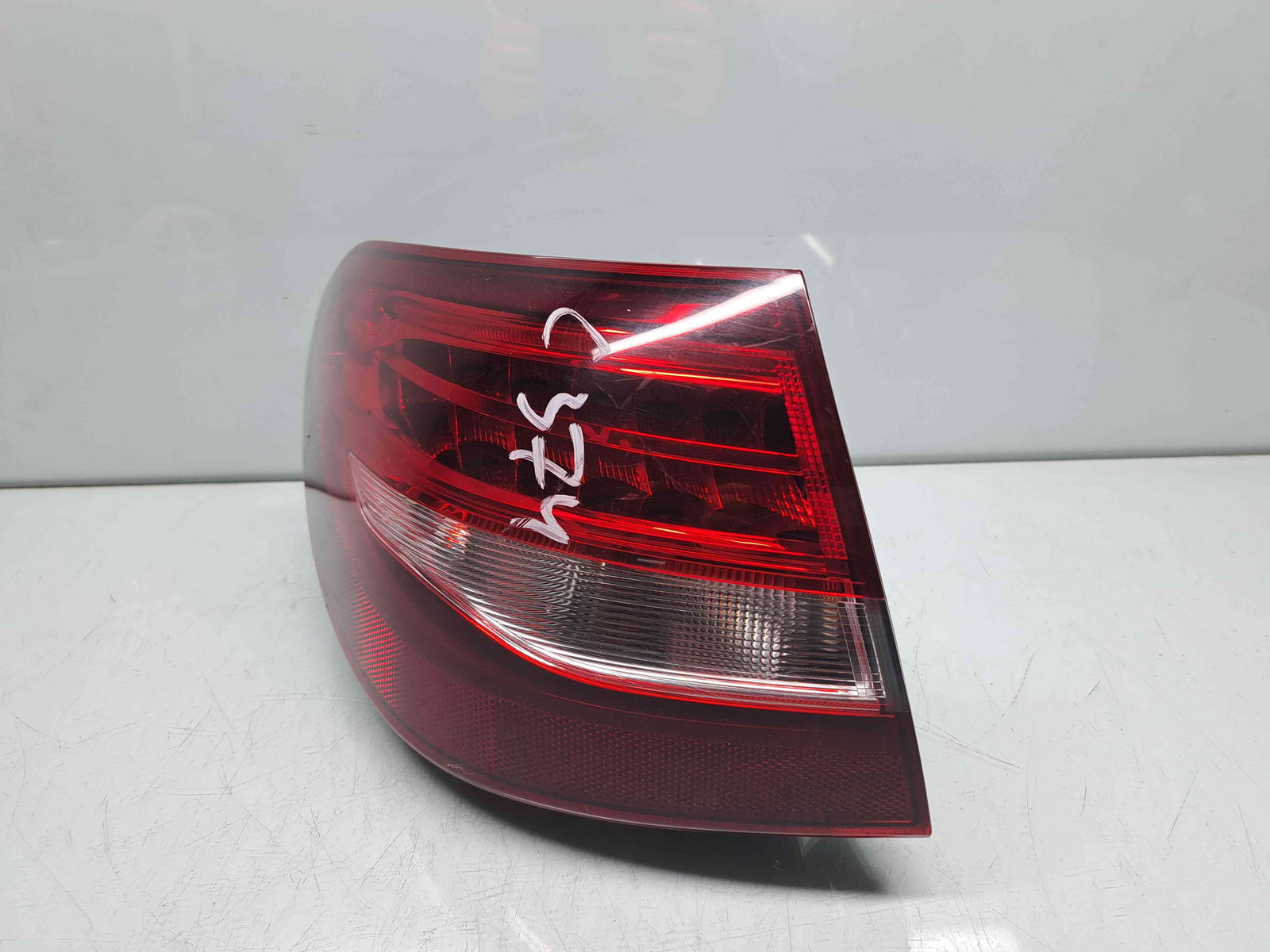 Stop aripa stanga Mercedes Clasa C Combi (W205) [Fabr 2015-prezent] A2059069902 - imagine 1