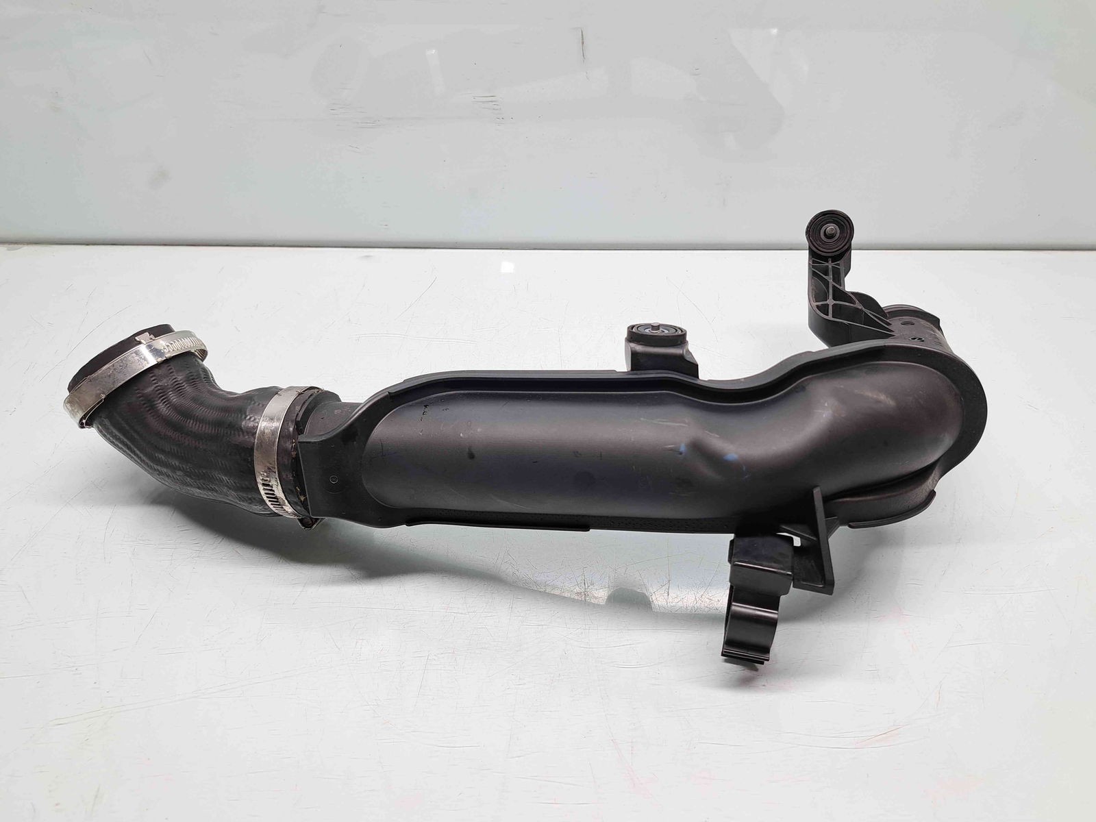 Tub intercooler Volkswagen Golf 6 (5K1) [Fabr 2009-2013] 1K0145770AE 2.0 TDI CFGB 125KW / 170CP