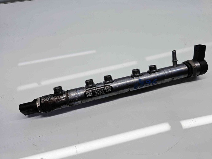 Rampa injectoare  Bmw 5 (E60) [Fabr 2004-2010] 780912702 2.0D N47D20 105KW / 143CP