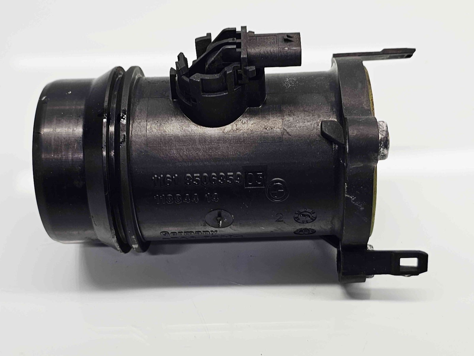 Debitmetru aer Bmw 1 (E81, E87) [Fabr 2004-2010] 8506359 2.0D N47D20 105KW / 143CP - imagine 1